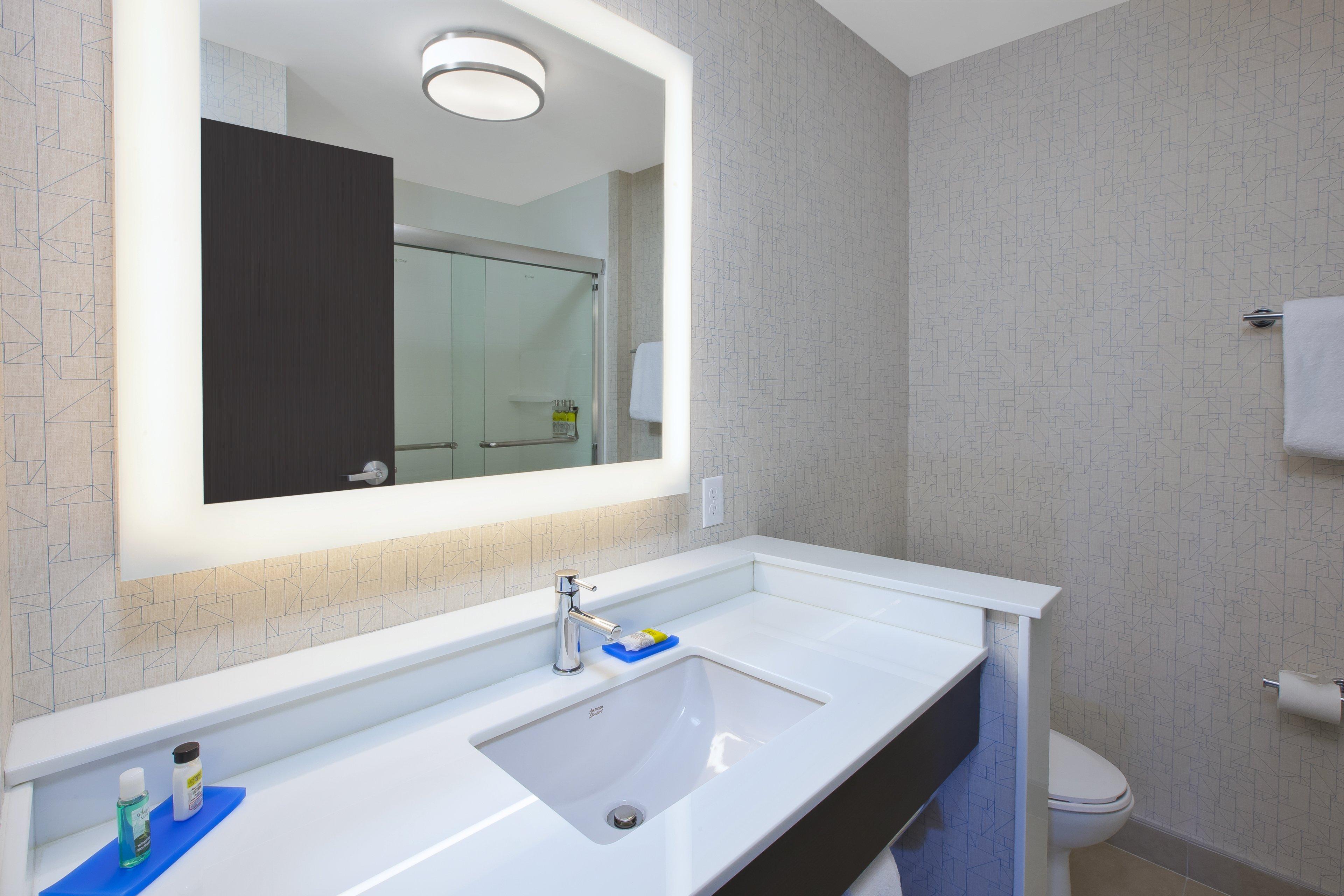 Express - South By Ihg Auburn Hills