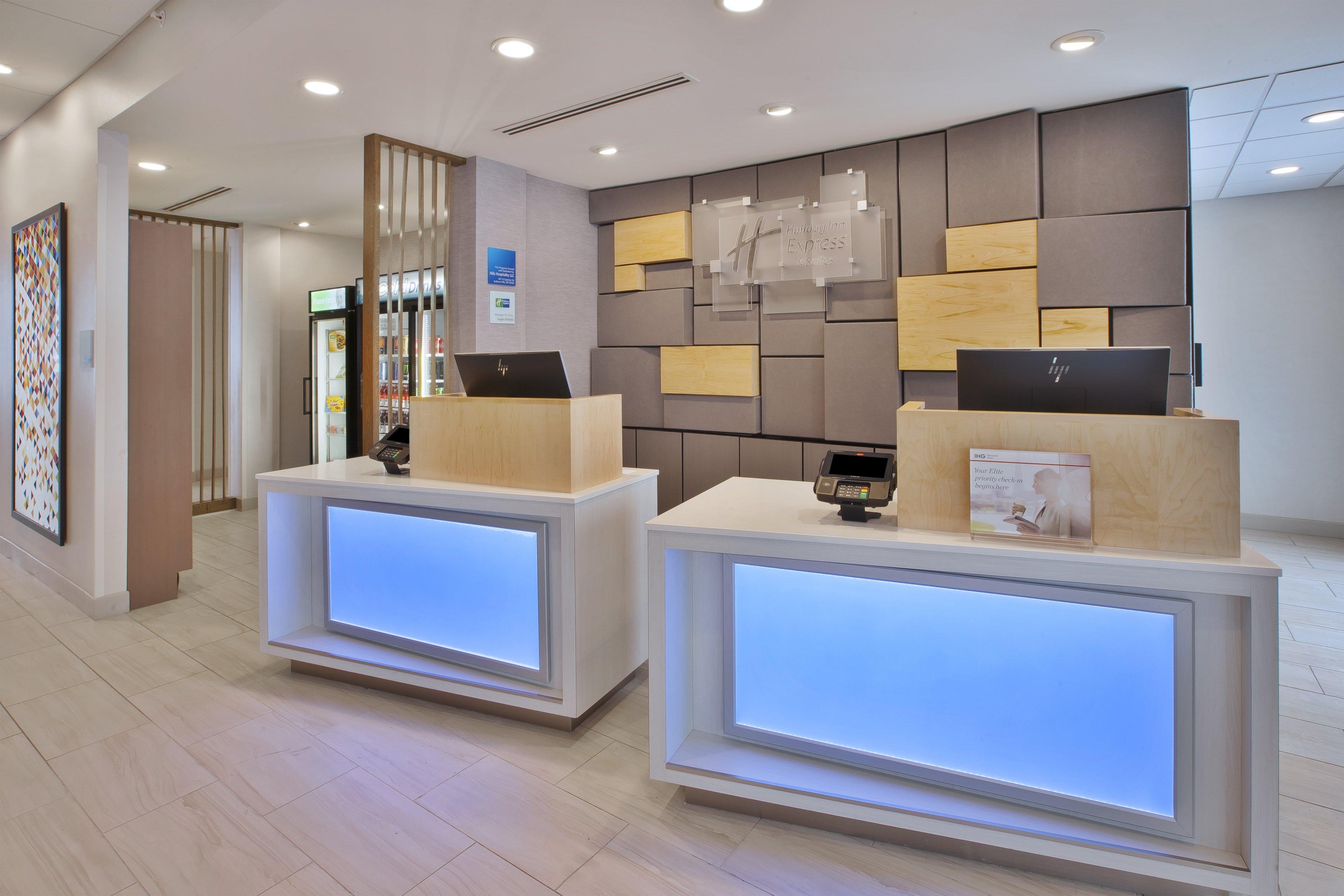 Hotel Express - South By Ihg Auburn Hills